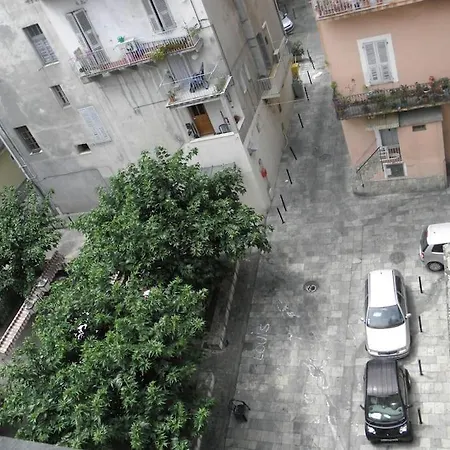 Apartman Location Place Du Marche 4eme Etage Bastia