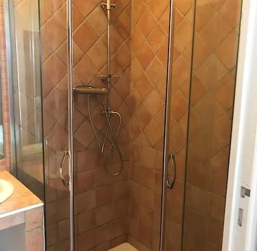 Appartement Location Place Du Marche 4eme Etage